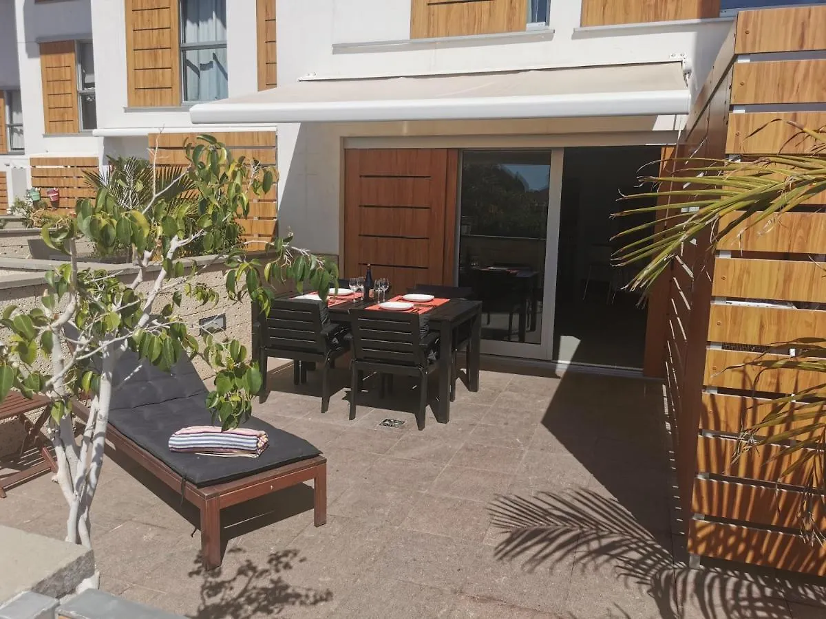 Апартаменты Modern Sea View Duplex With Parking Эль-Медано Испания